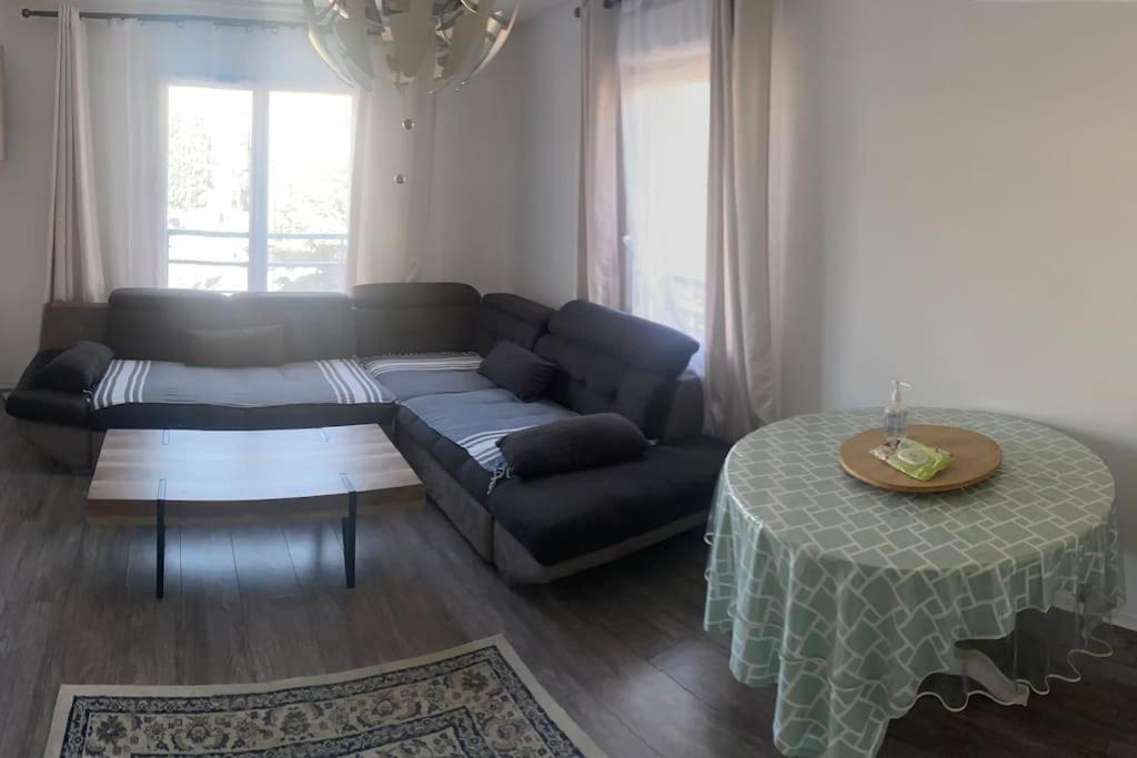 Appartement Aeroport Orly Athis-Mons Eksteriør bilde